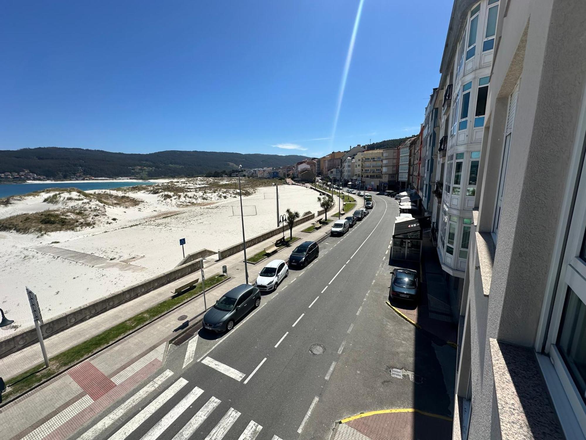 Ferienwohnung A Terraza Pequena By Oktheway Laxe Exterior foto